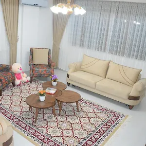 احجز هنا